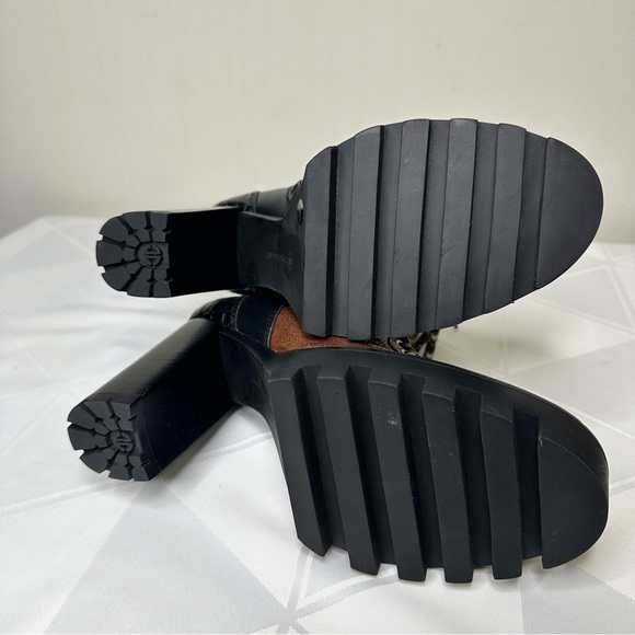 NWOB ANTONIO MELANI Women's Penn Leather and Fabric Lug Sole Boots Size 8.5 M - Picture 5 of 9